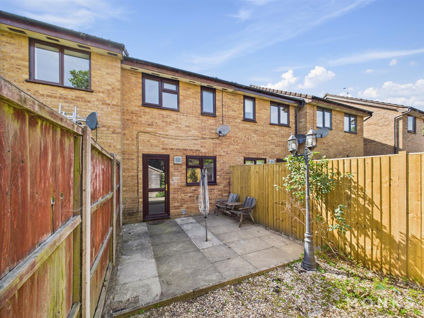 91 Applewood Heights, Oswestry, SY11 4RA SSTC